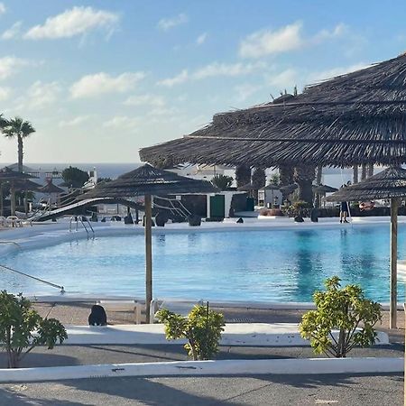 Precioso Rincon Entre El Mar Y Los Volcanes Costa Teguise Exterior foto