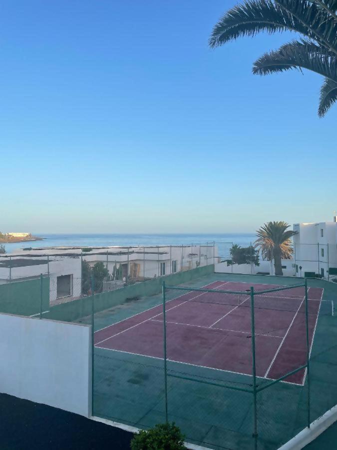 Precioso Rincon Entre El Mar Y Los Volcanes Costa Teguise Exterior foto
